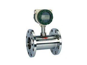 Liquid turbine flowmeter